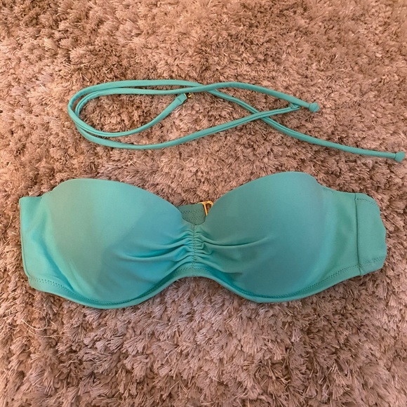 victoria’s secret bikini top - Picture 1 of 2